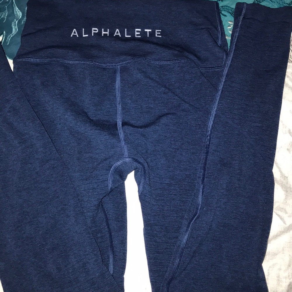 Alphalete leggings